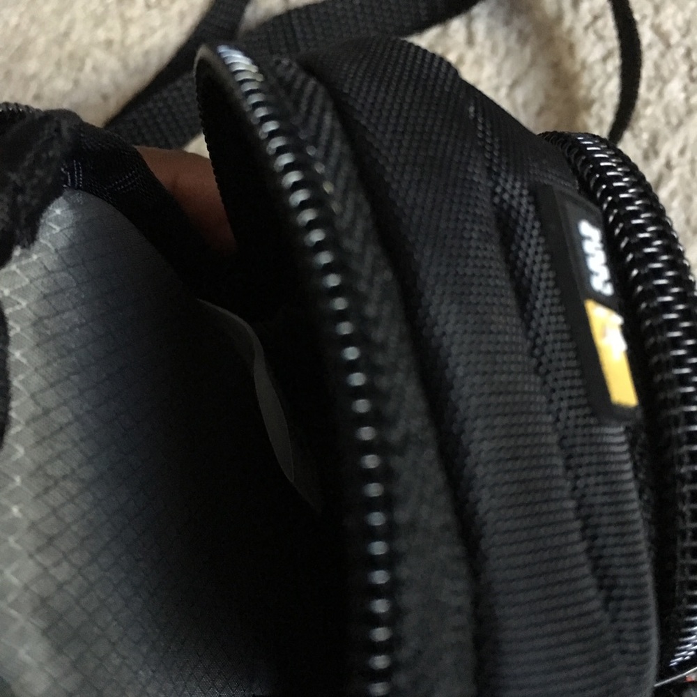 Camera case - Picture 3 of 6